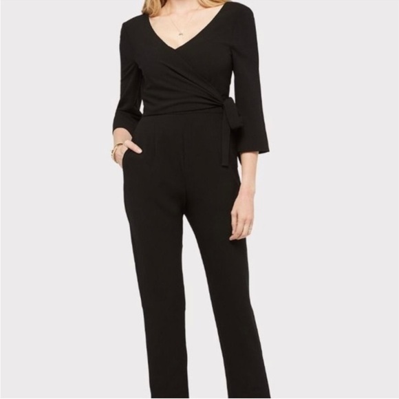 NWT Evereve Peyton Jensen Brigette Wrap Black Jumpsuit, size XS - Picture 1 of 13